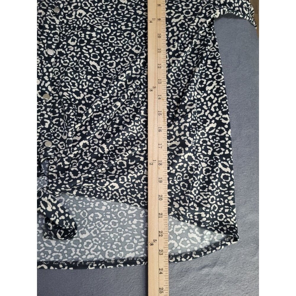 AVA & GRACE Women's Large Petite Tie Front Blouse Animal Print Roll Tab Sleeve - Picture 8 of 9